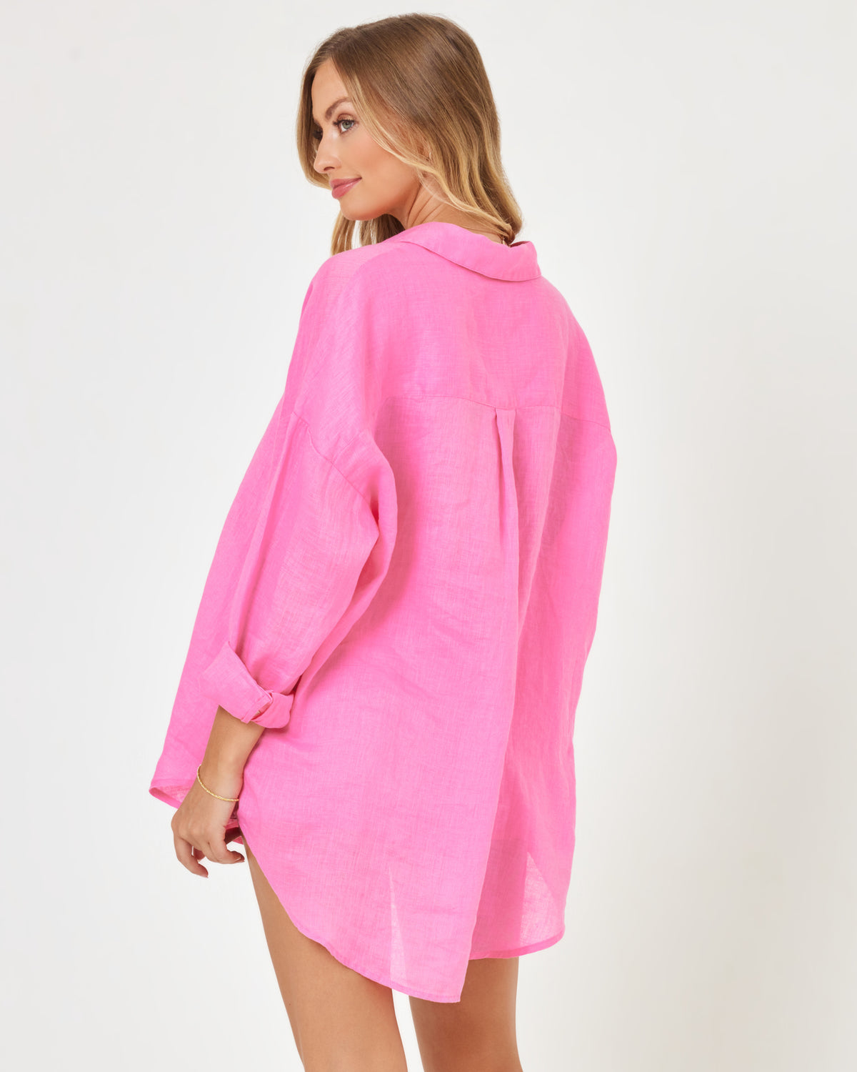 Rio Tunic - Guava Guava | Model: Taylor (size: S)