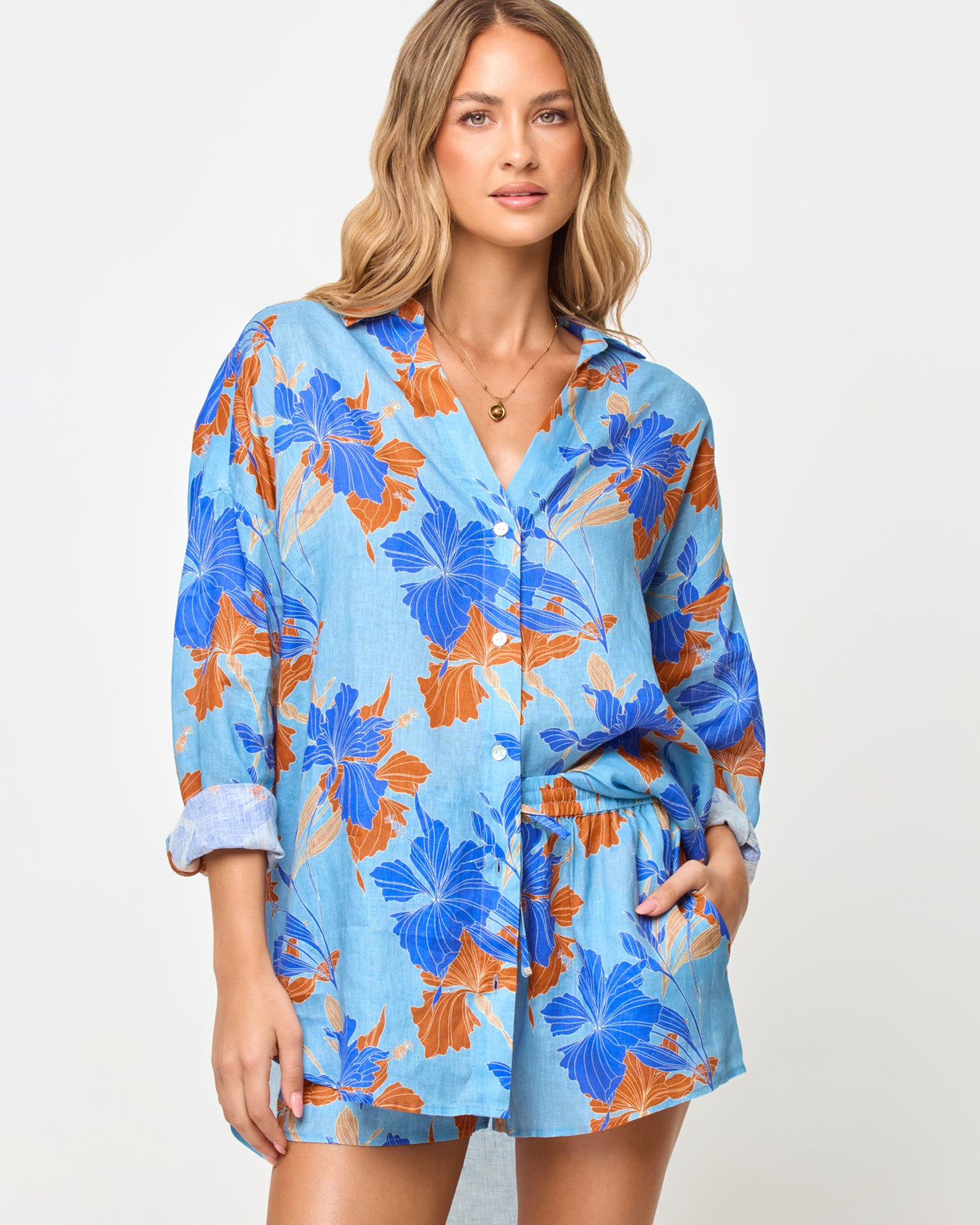 Rio Tunic - Ciao Bella LSPACE Rio tunic in Ciao Bella print, front view on model.