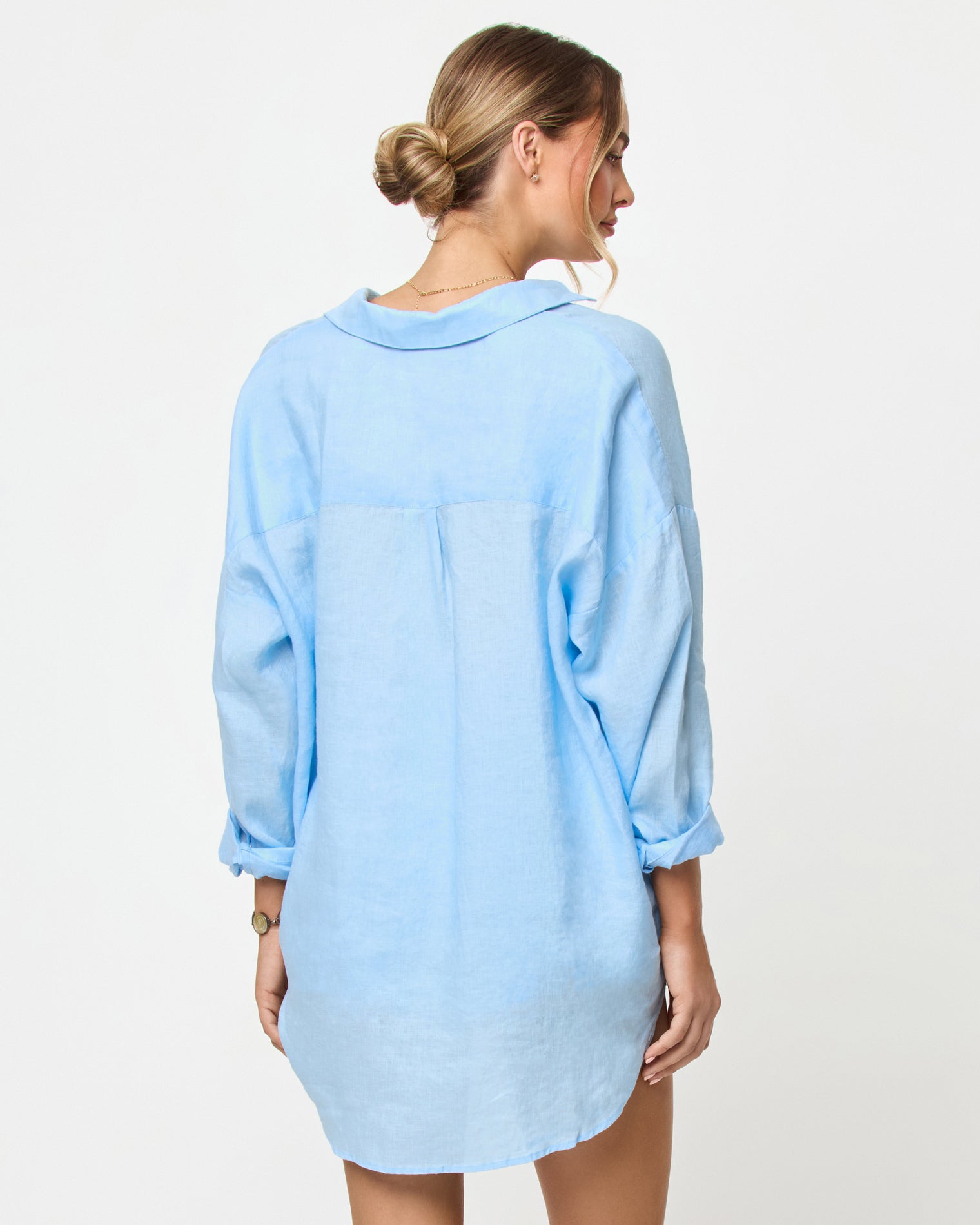 Rio Short - Sky Blue LSPACE Rio tunic and short in Sky Blue, back view on model.