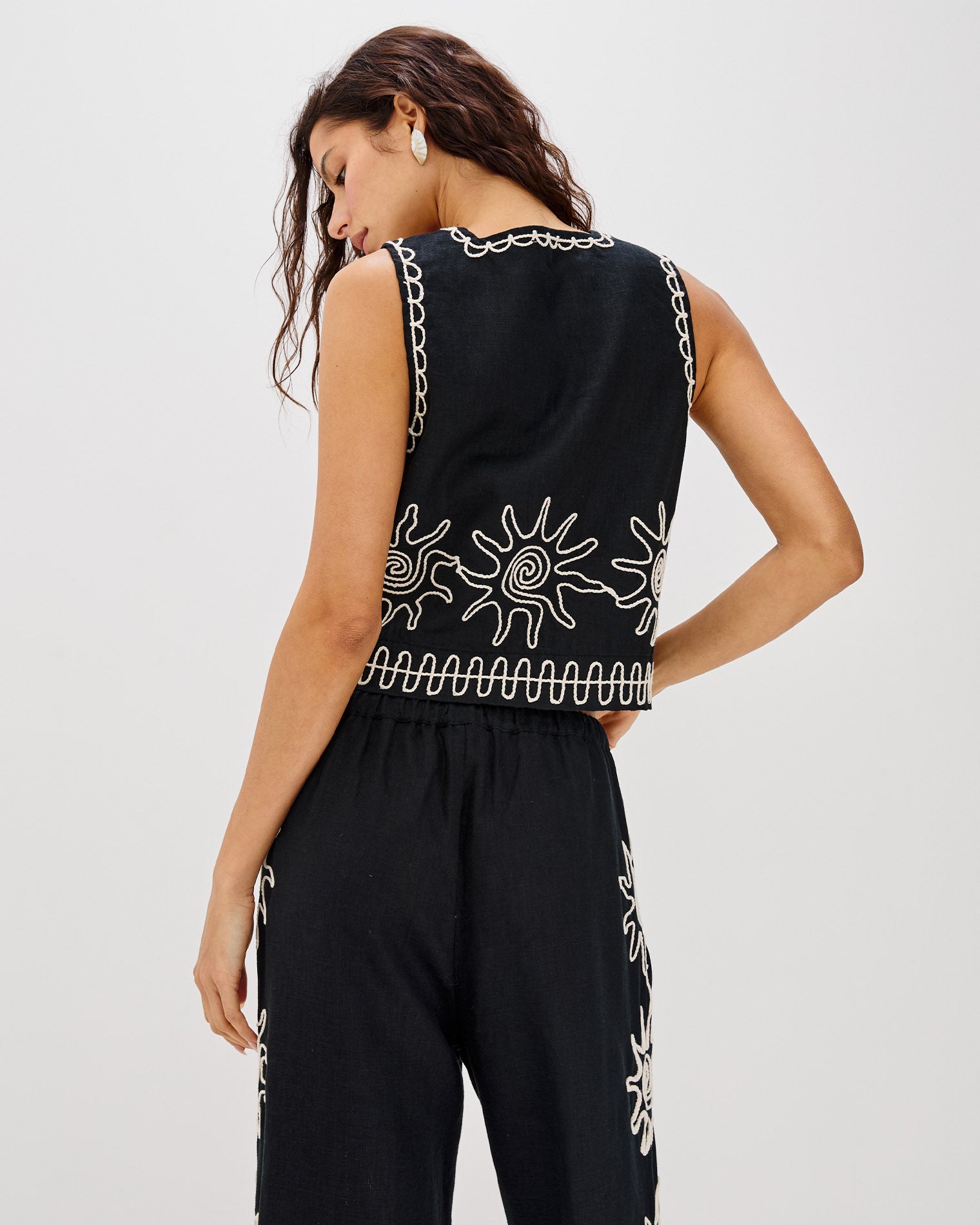Akira Top - Black Akira Top - Black