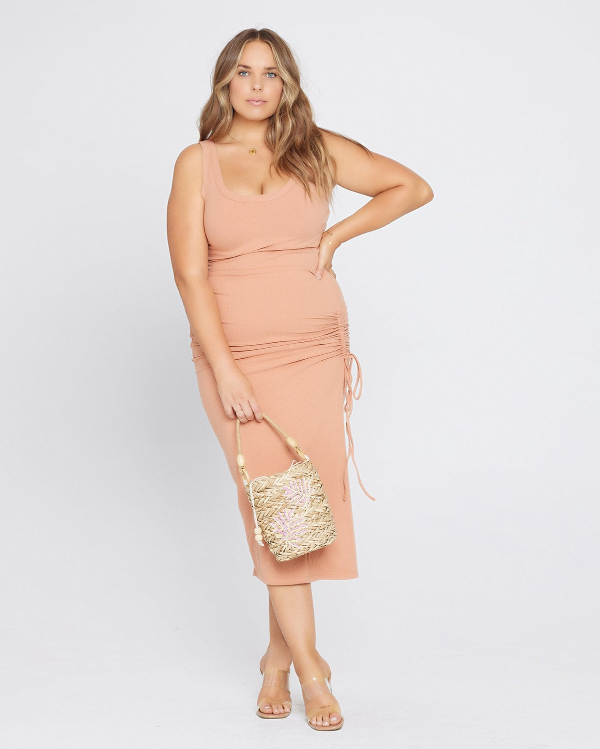 Sandpiper Ribbed Midi Dress - Putty Putty | Model: Ali (size: XL)