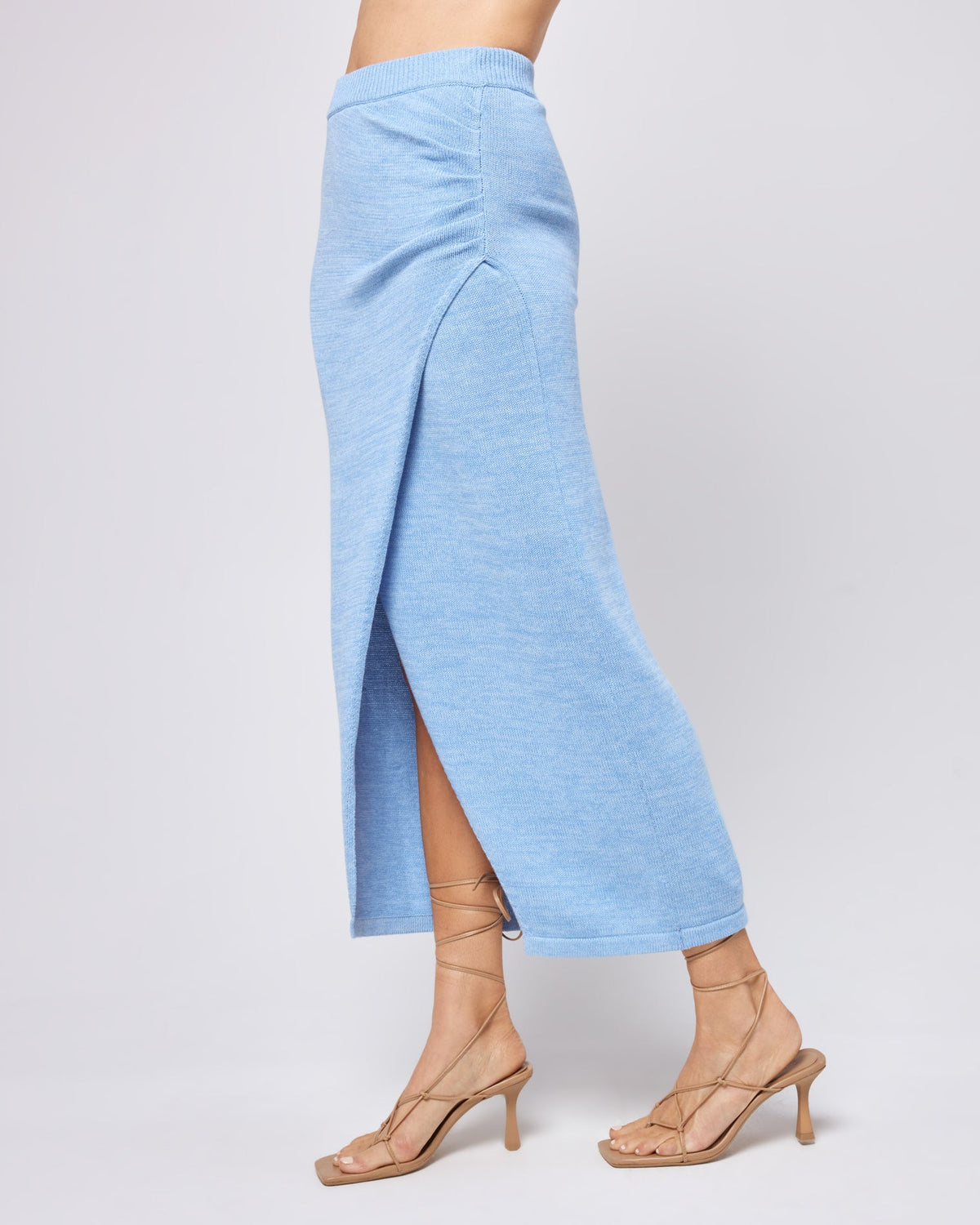 Siren Skirt - Aura Aura | Model: Lura (size: S)