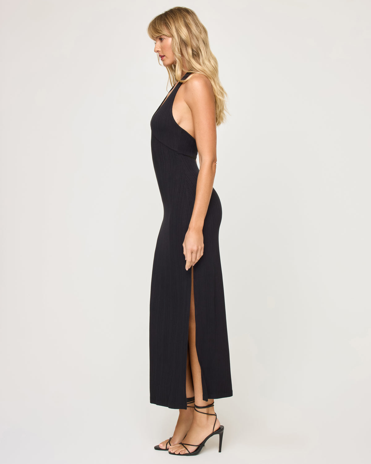Skye Dress - Black Black | Model: Lura (size: S)