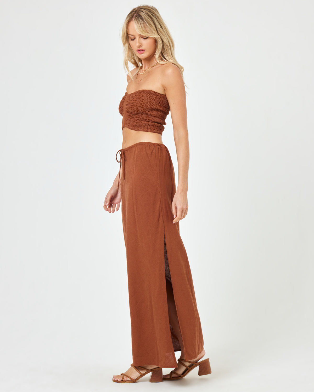 Summer Feels Tube Top - Coffee Coffee | Model: Lura (size: S)