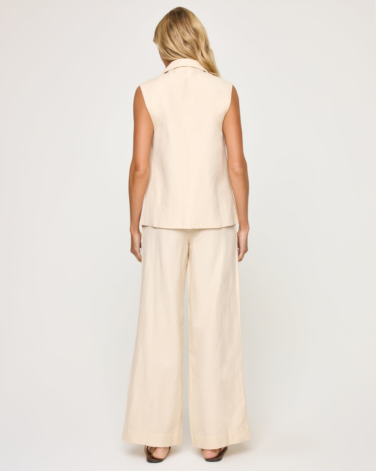 Sofie Trouser - Flax Flax | Model: Lura (size: S)