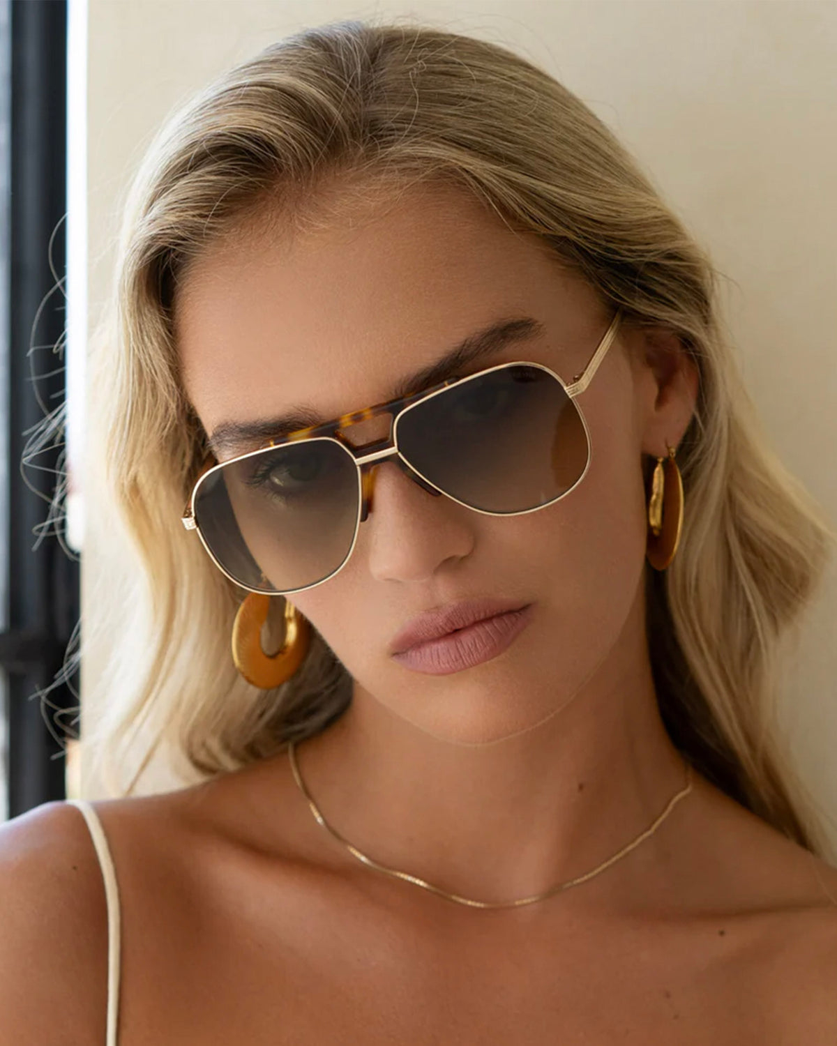 Freyrs Logan Sunglasses - Tortoise Tortoise | Hover
