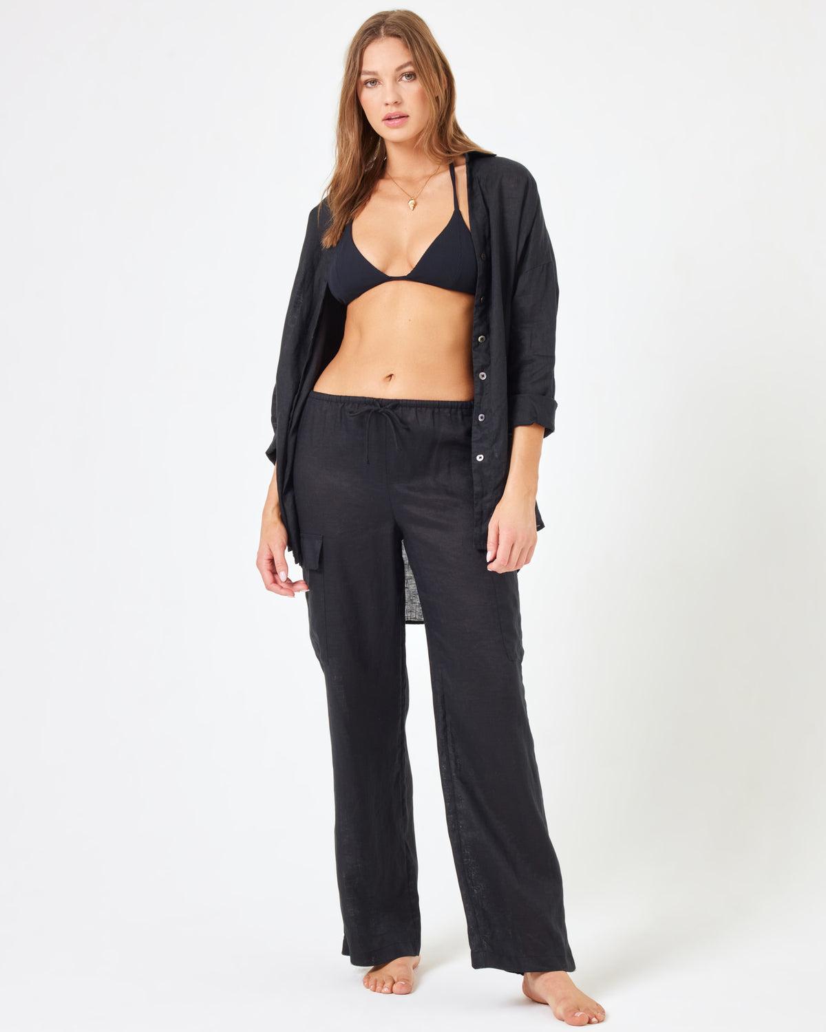 Sundown Cargo Pant - Black Black | Model: Daria (size: S)