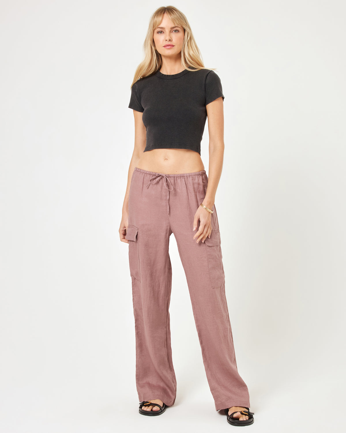 Sundown Cargo Pant - Smoky Quartz Smoky Quartz | Model: Lura (size: S) | Hover