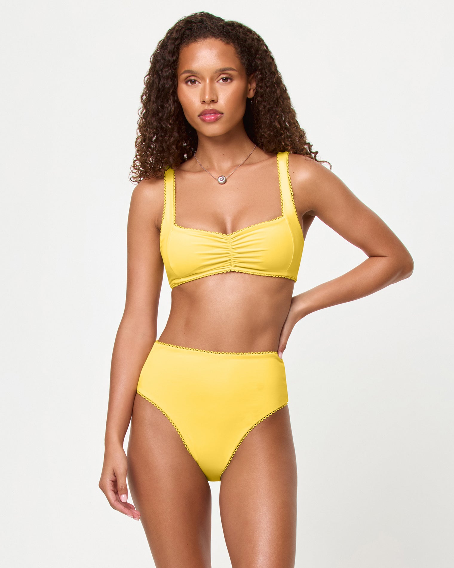 Effie Bikini Top - Ditsy Ditsy | Badge:New Arrival_#B2AC88_#ffffff'
LSPACE Effie bikini top and Soleil bikini bottom in Ditsy, front view on model.