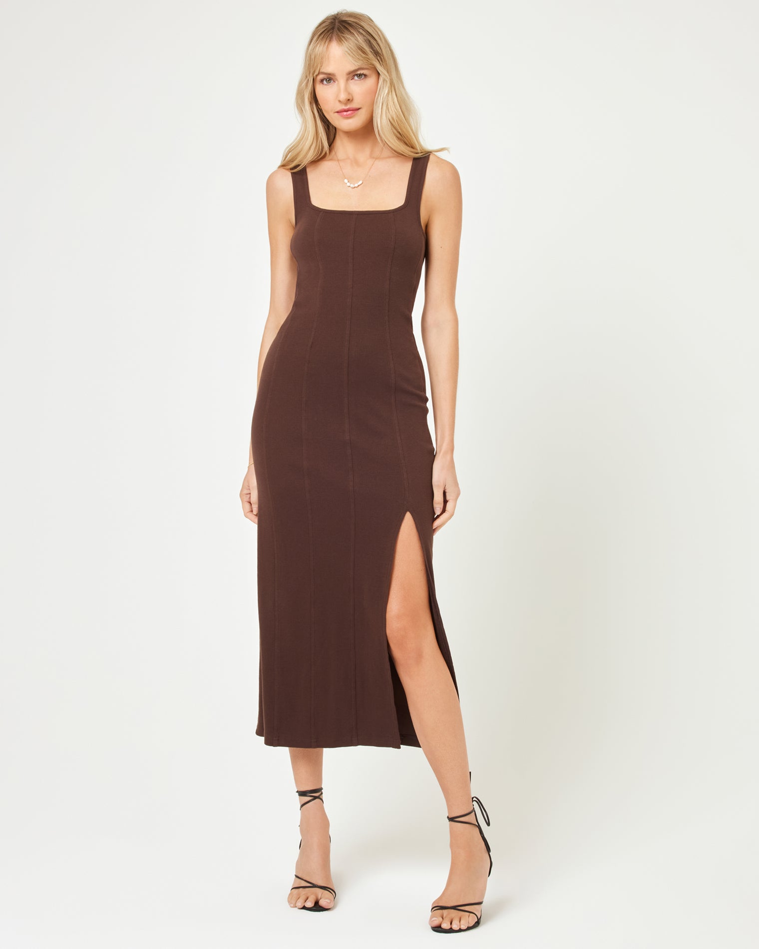Vivienne Dress - Espresso Espresso | Model: Lura (size: S)