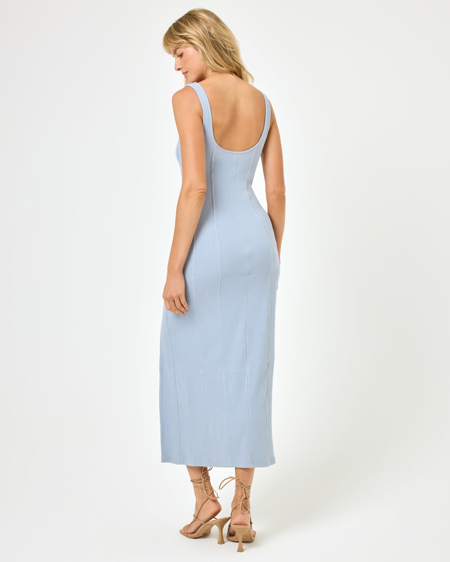 Vivienne Dress - Haze Haze | Model: Lura (size: S)