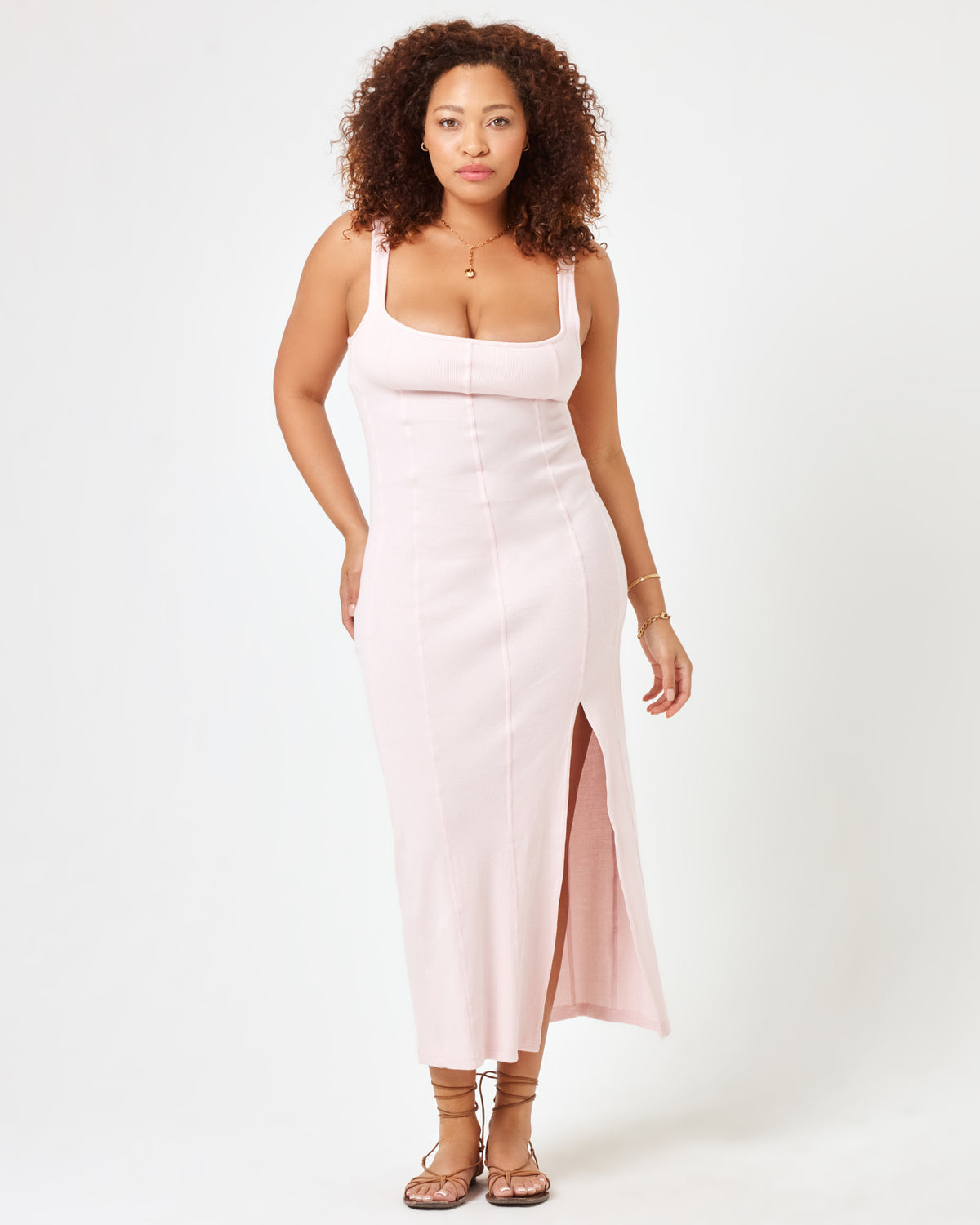 Vivienne Dress - Petal Petal | Model: Amber (size: XL)