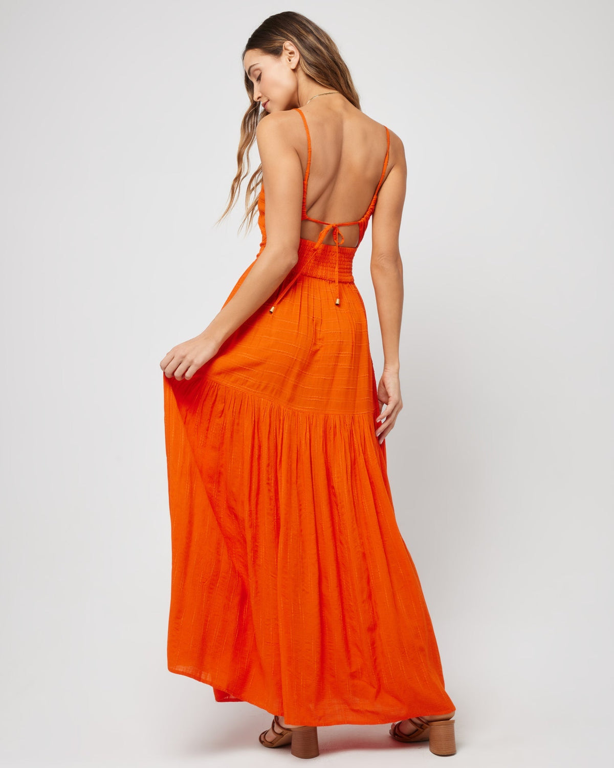 Zuri Dress - Poppy Poppy | Model: Anna (size: S)