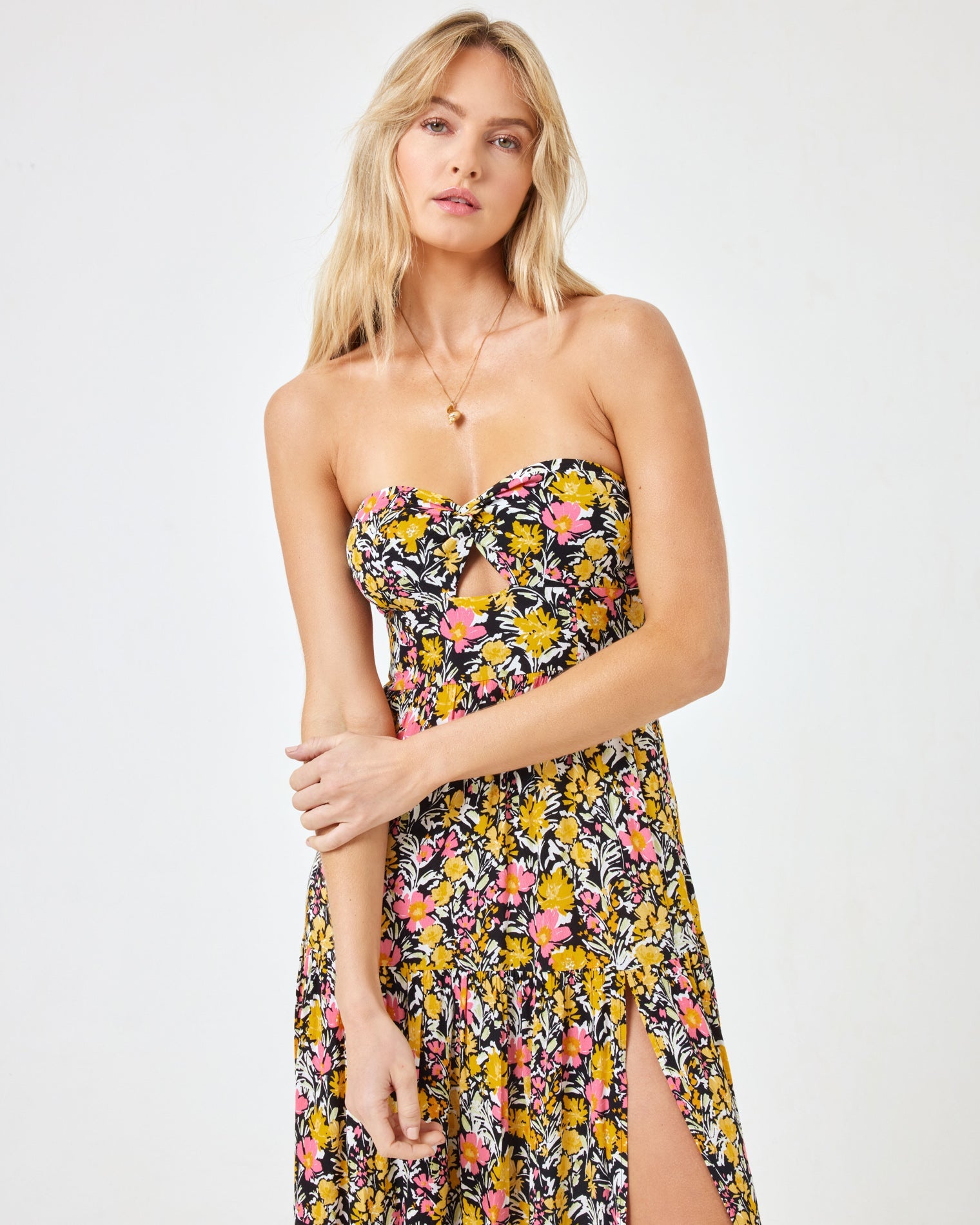 Alessandra Dress - Baskin In Blooms Baskin In Blooms | Model: Lura (size: S)