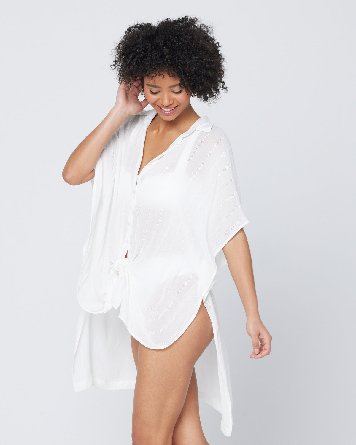 Anita Cover-Up White | Model: Valyn (size: XS/S)