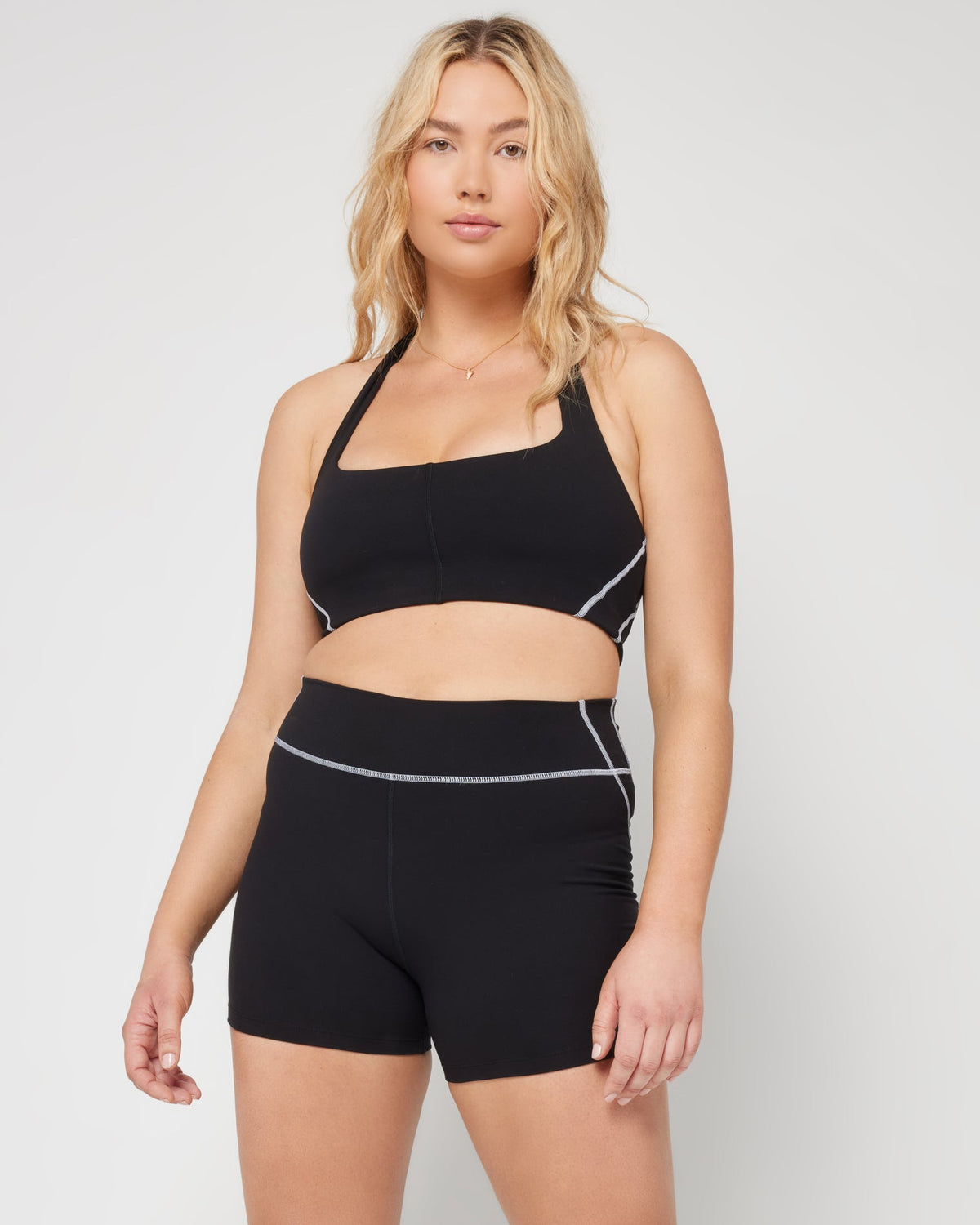 Star Power Short Black | Model: Sydney (size: XL)