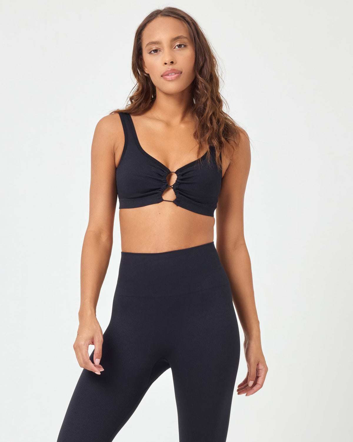 Simmons Bra Black | Model: Natalie (size: S)