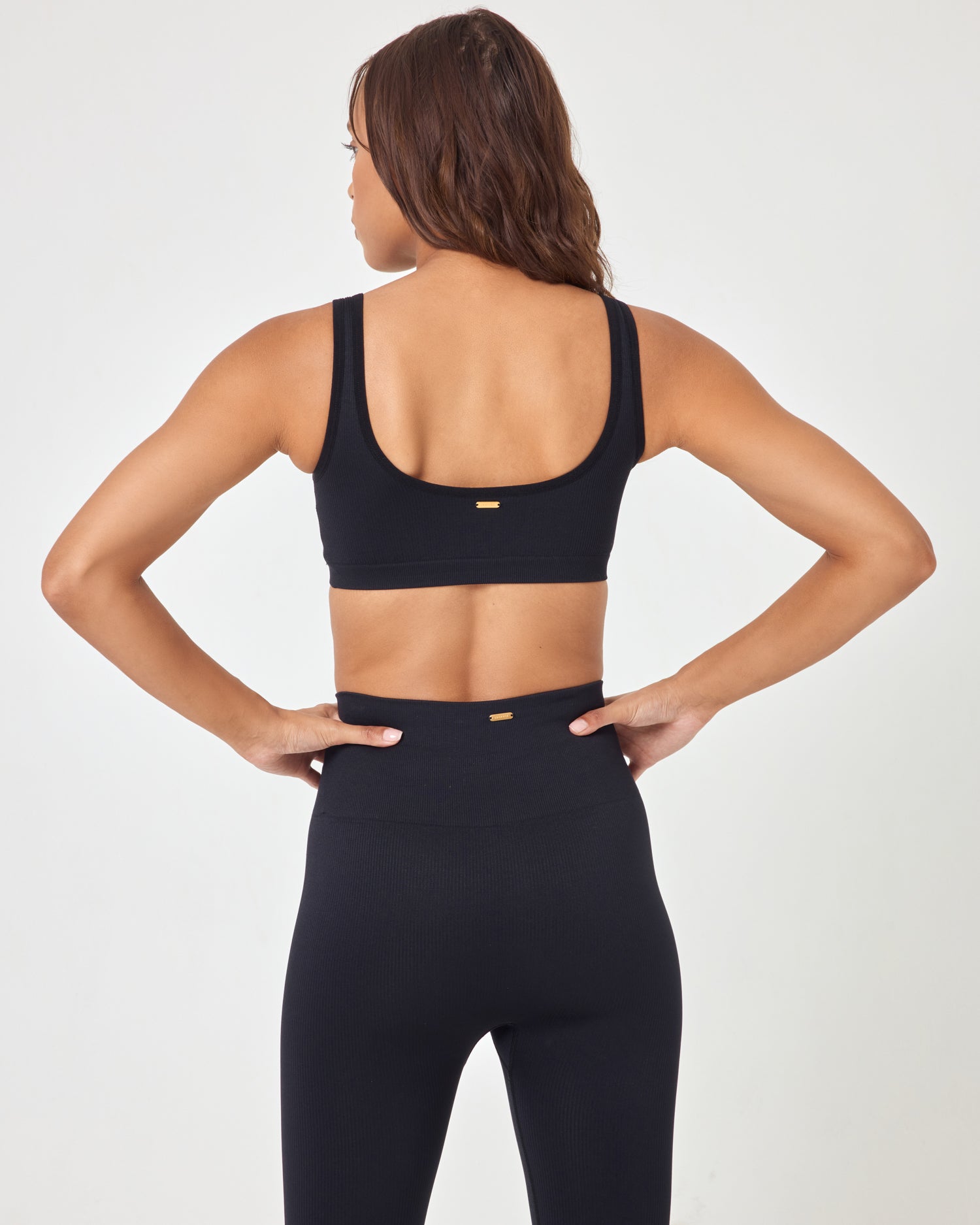 Simmons Bra Black | Model: Natalie (size: S) | Hover