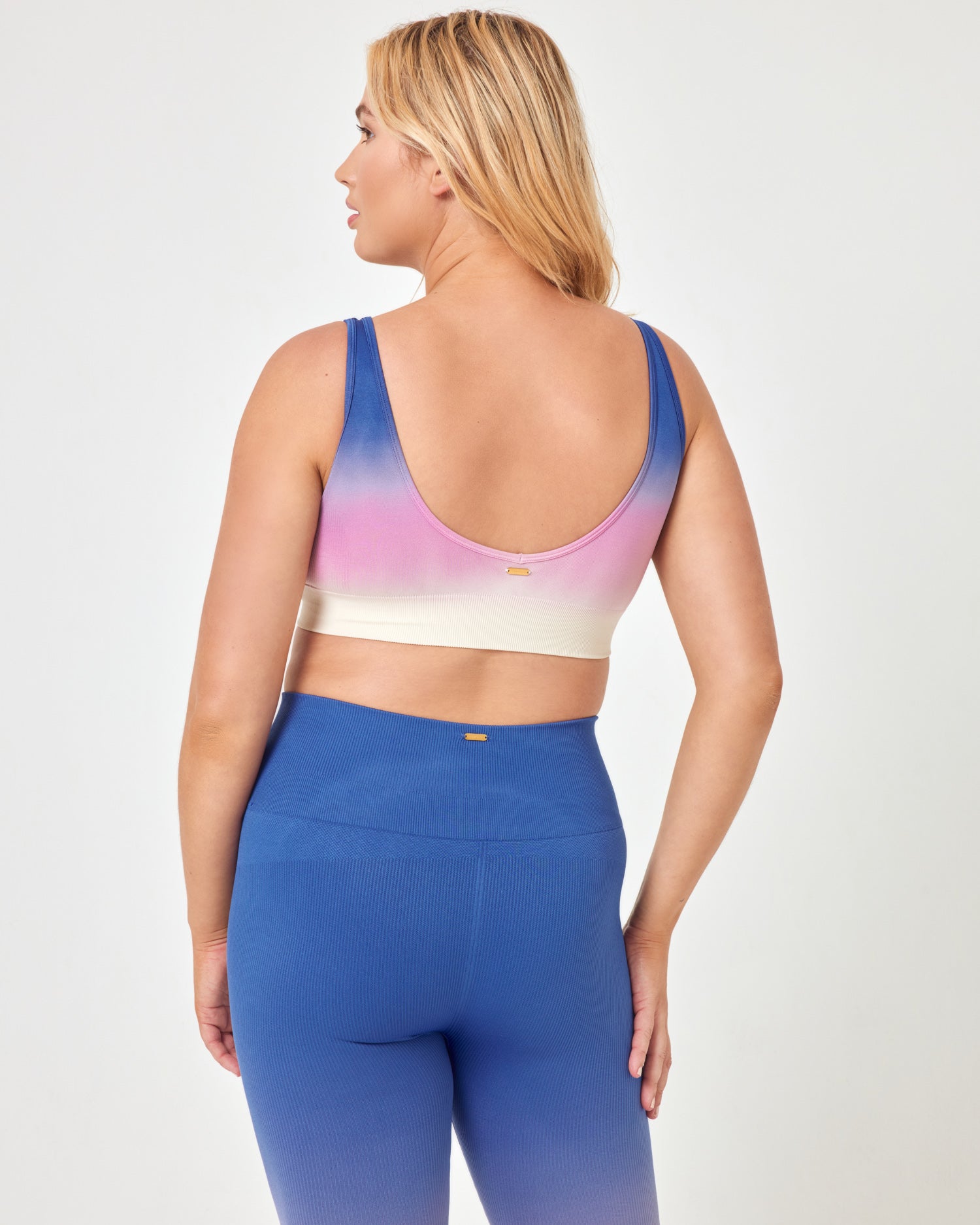 Ombre Work It Bra Dusk | Model: Sydney (size: XL)