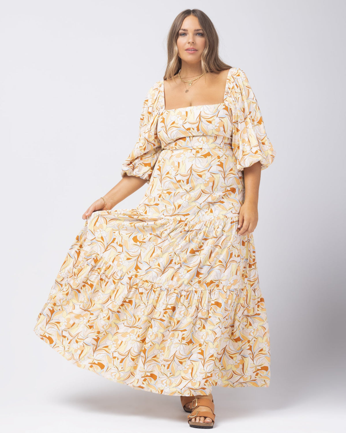 Printed Bahia Dress Soulshine Floral | Model: Ali (size: XL)