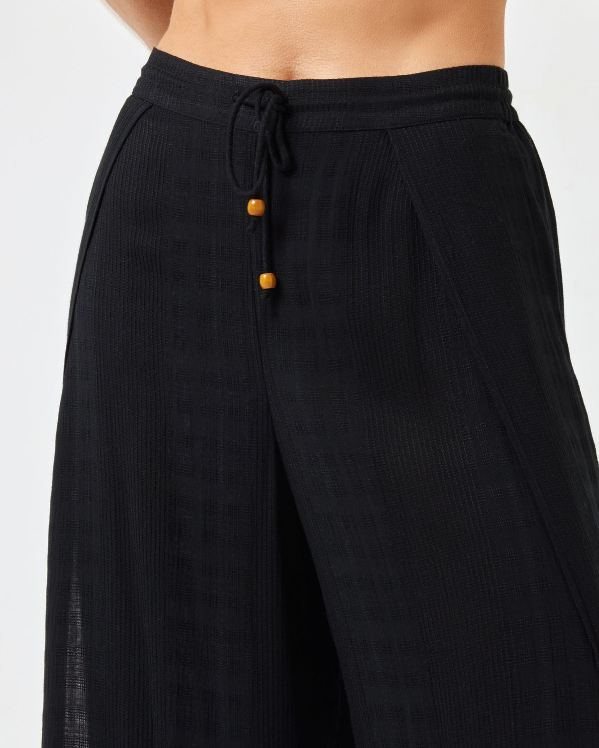 Cali Pant Black | Model: Lura (size: S)