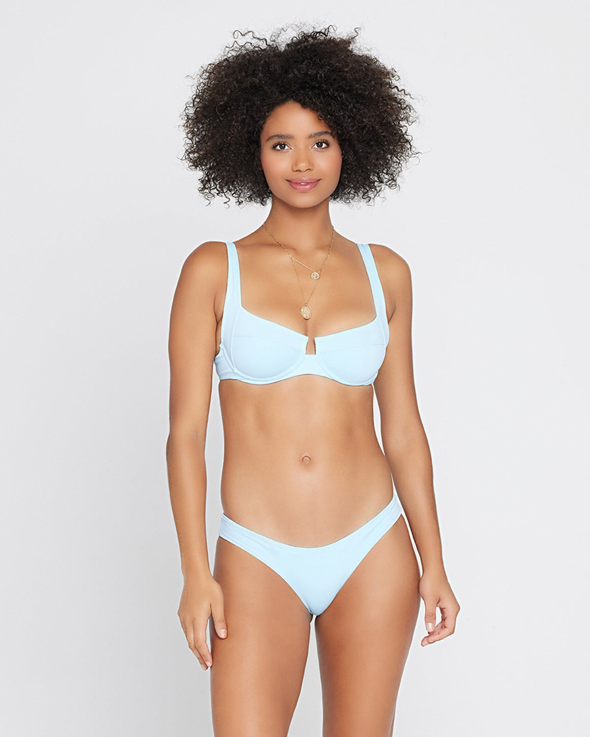 Sandy Bikini Bottom Sky Blue | Model: Valyn (size: S)