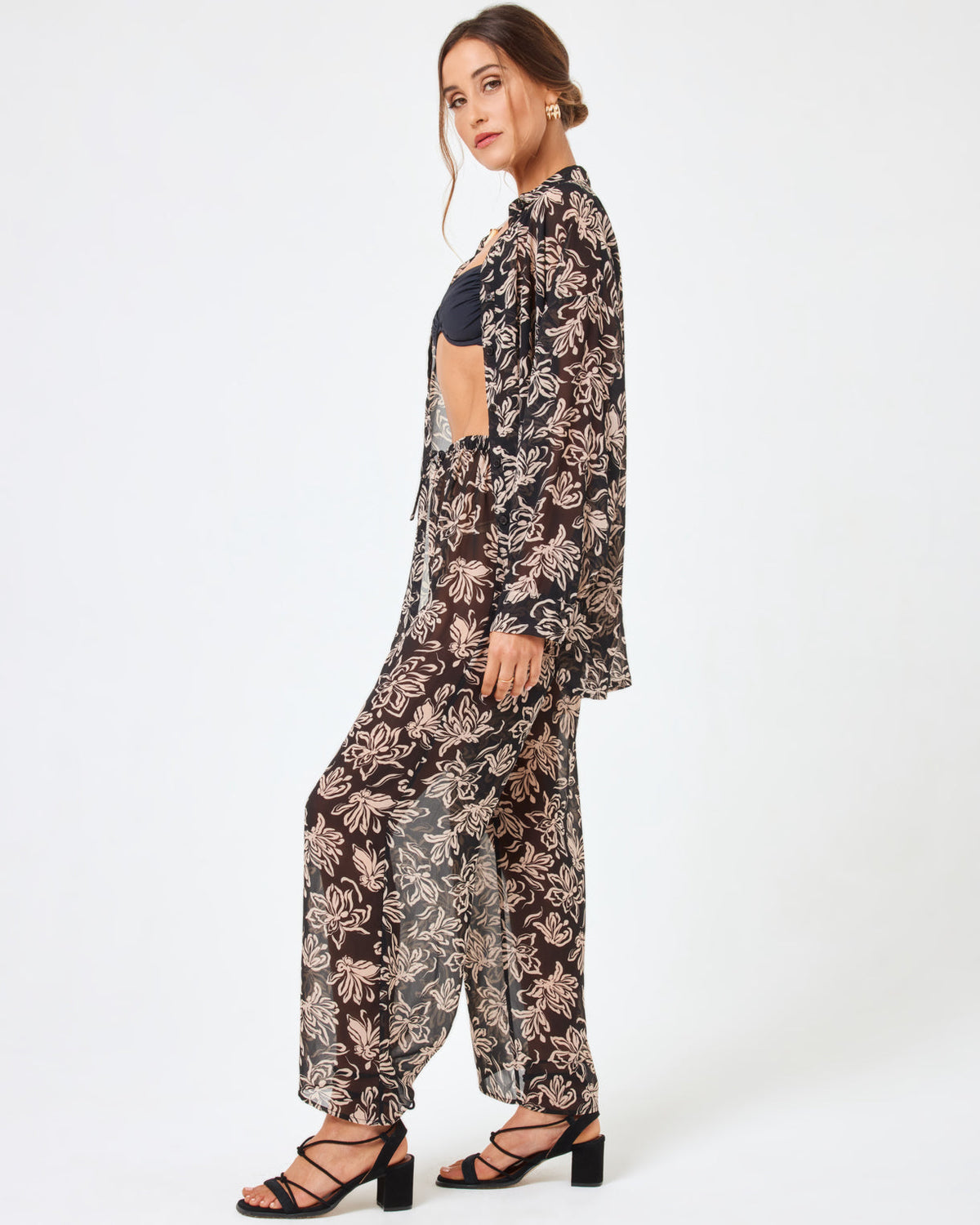 Printed Catalina Pant Mystic Magnolia | Model: Anna (size: S) | Hover