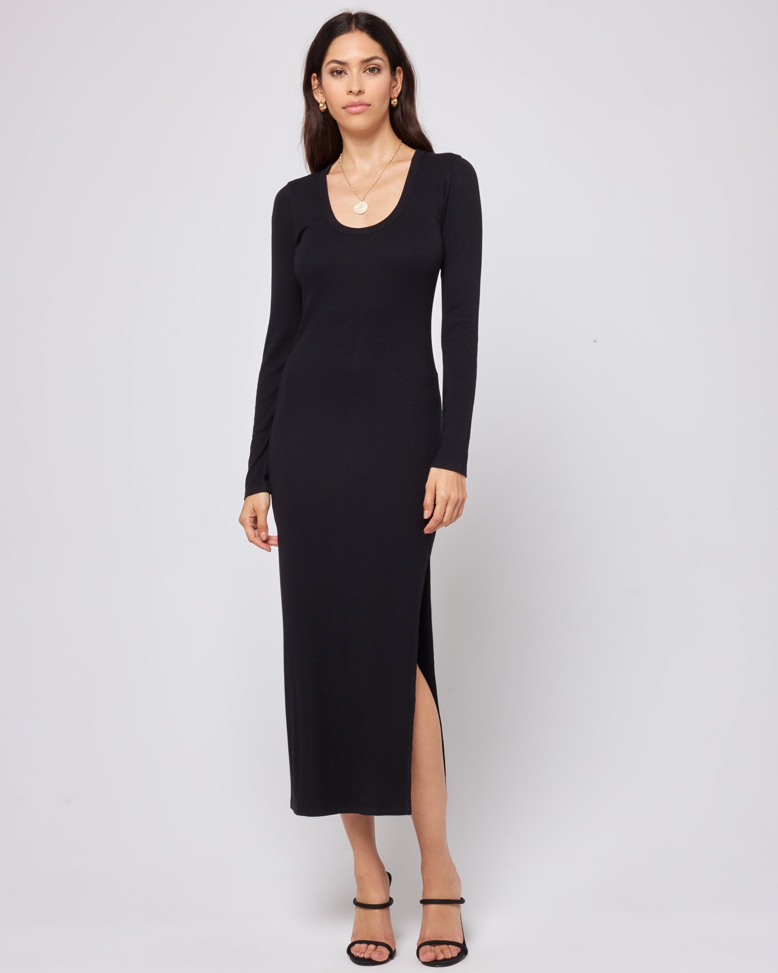 Eloise Dress - Black Black | Model: Julianna (size: S)