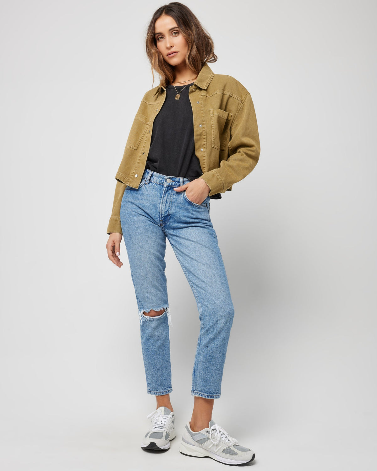 Harris Jacket Fern | Model: Anna (size: S) | https://cdn.shopify.com/videos/c/o/v/ea824d7e72f648ee9e7fd9d24d38a6c0.mp4