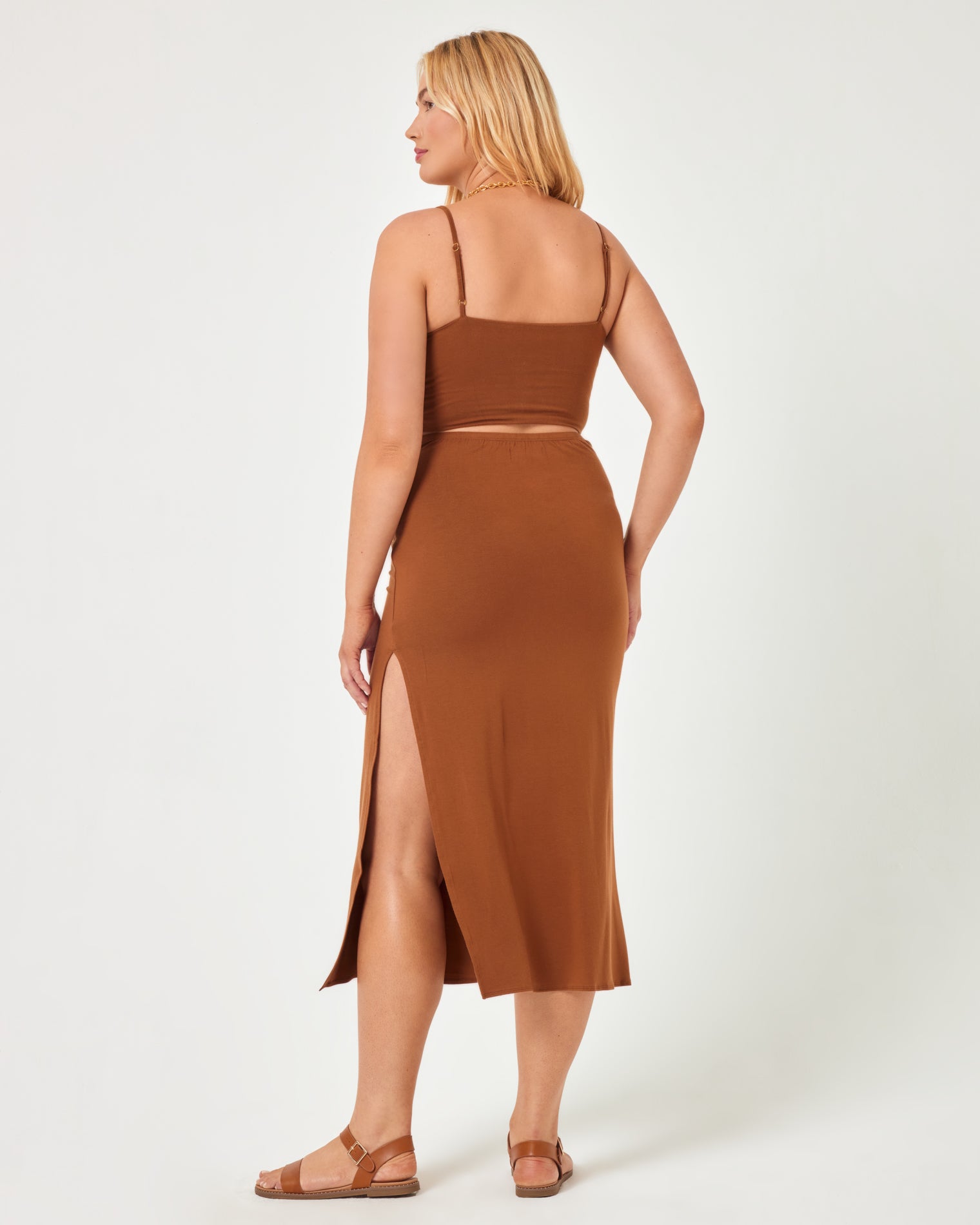 It's A Date Skirt Coffee | Model: Sydney (size: XL)