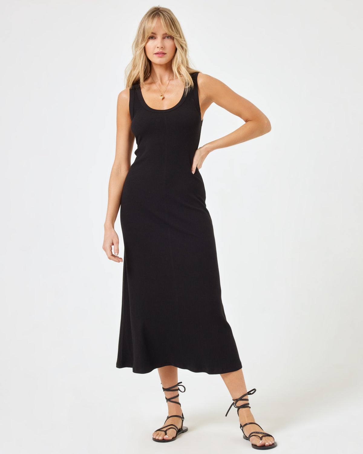 Jenna Dress - Black Black | Model: Lura (size: S)