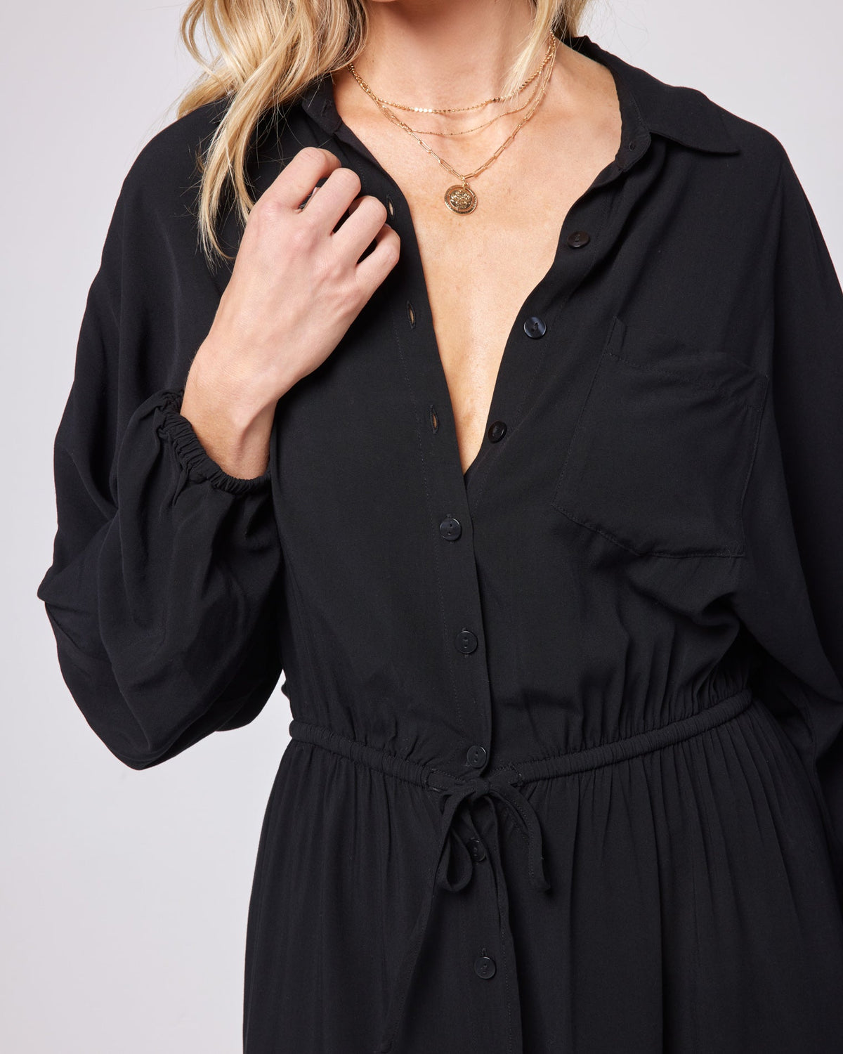 Logan Dress Black | Model: Lura (size: S)