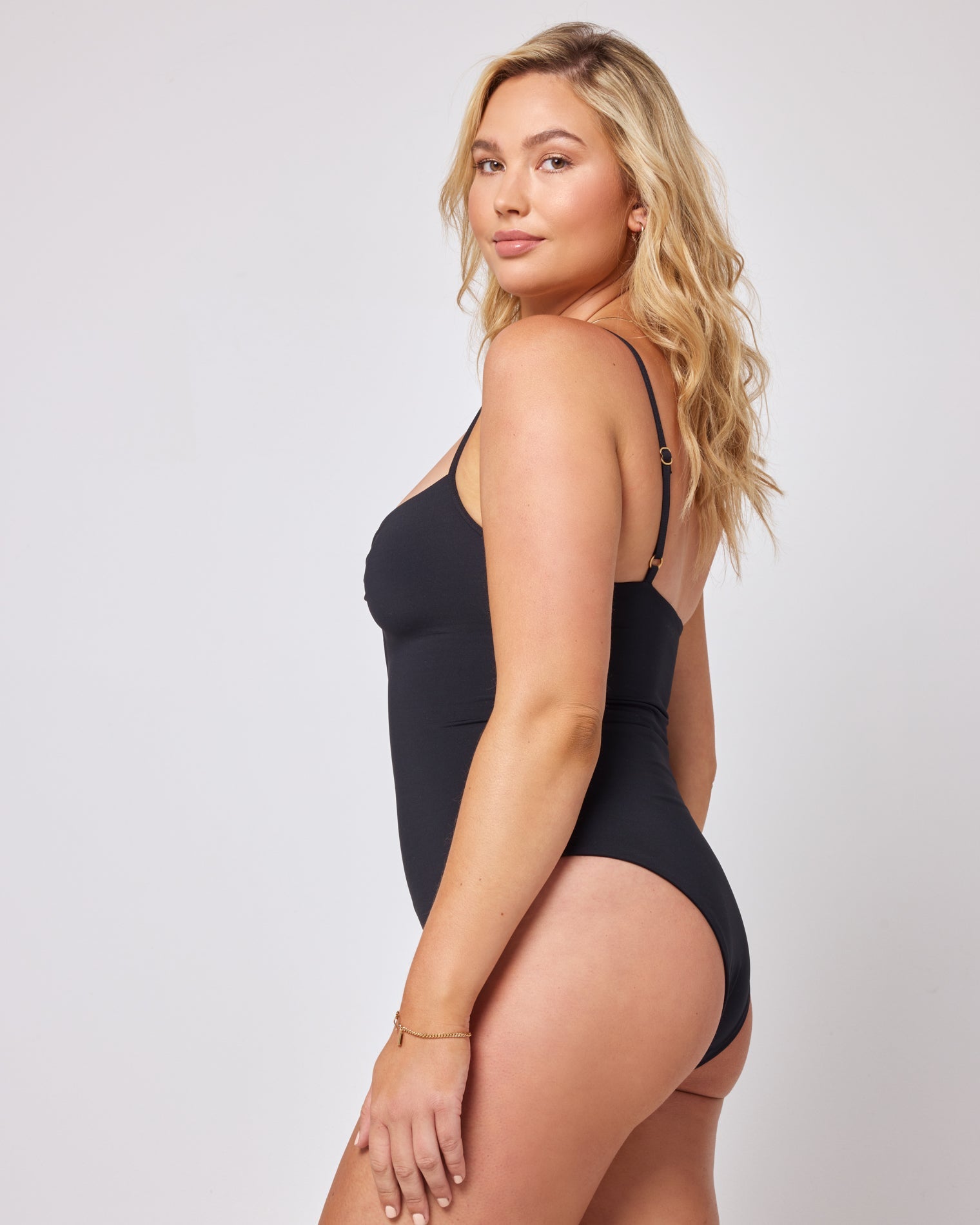 Roxanne One Piece Swimsuit Black | Model: Sydney (size: XL)