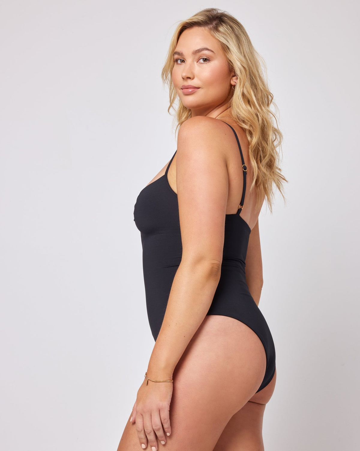 Roxanne One Piece Swimsuit Black | Model: Sydney (size: XL)