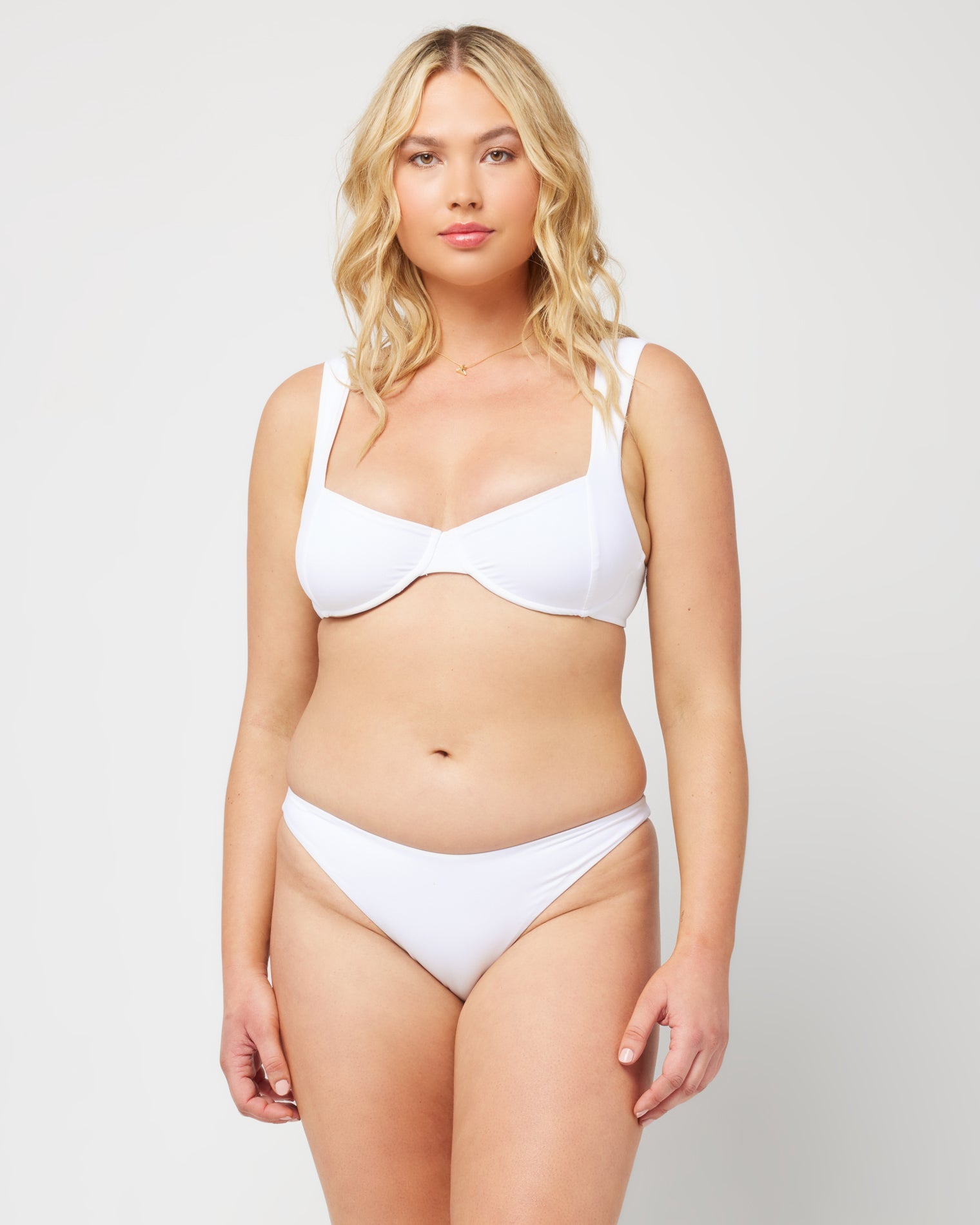 Tori Bikini Top - White White | Model: Sydney (size XL)