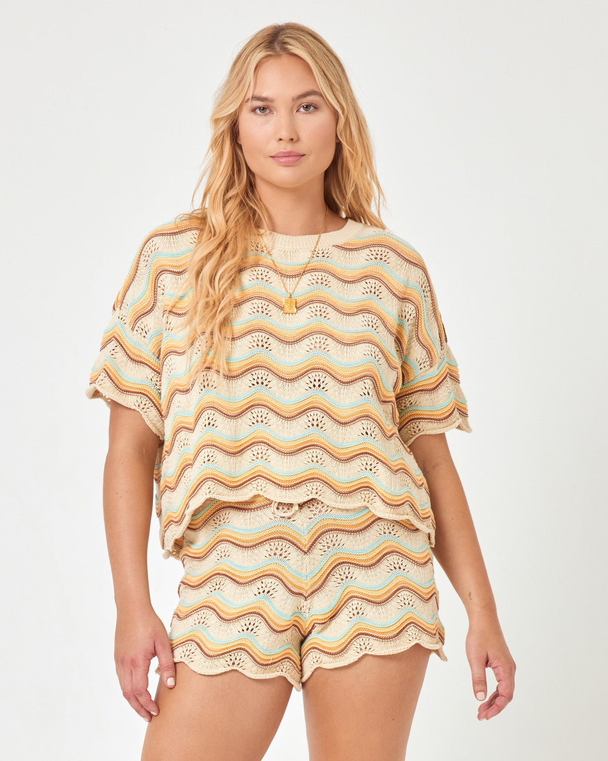 Make Waves Sweater Sano Stripe | Model: Sydney (size: XL)