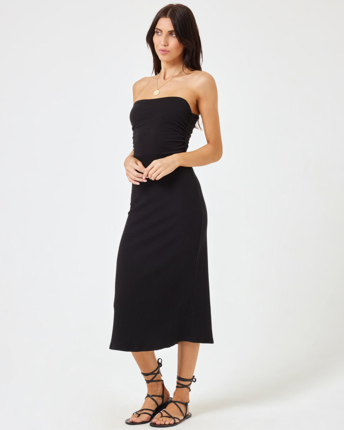 Manaia Dress Black | Model: Diana (size: S)