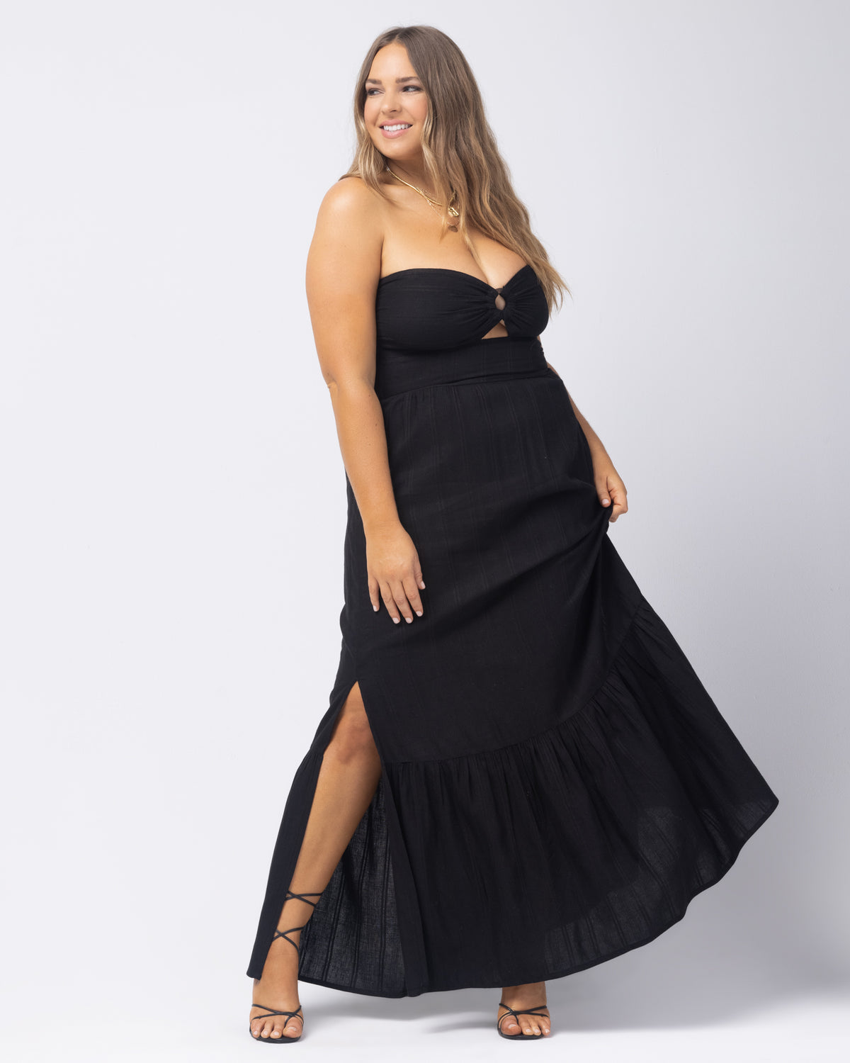 Melody Dress - Black Black | Model: Ali (size: XL) | Hover