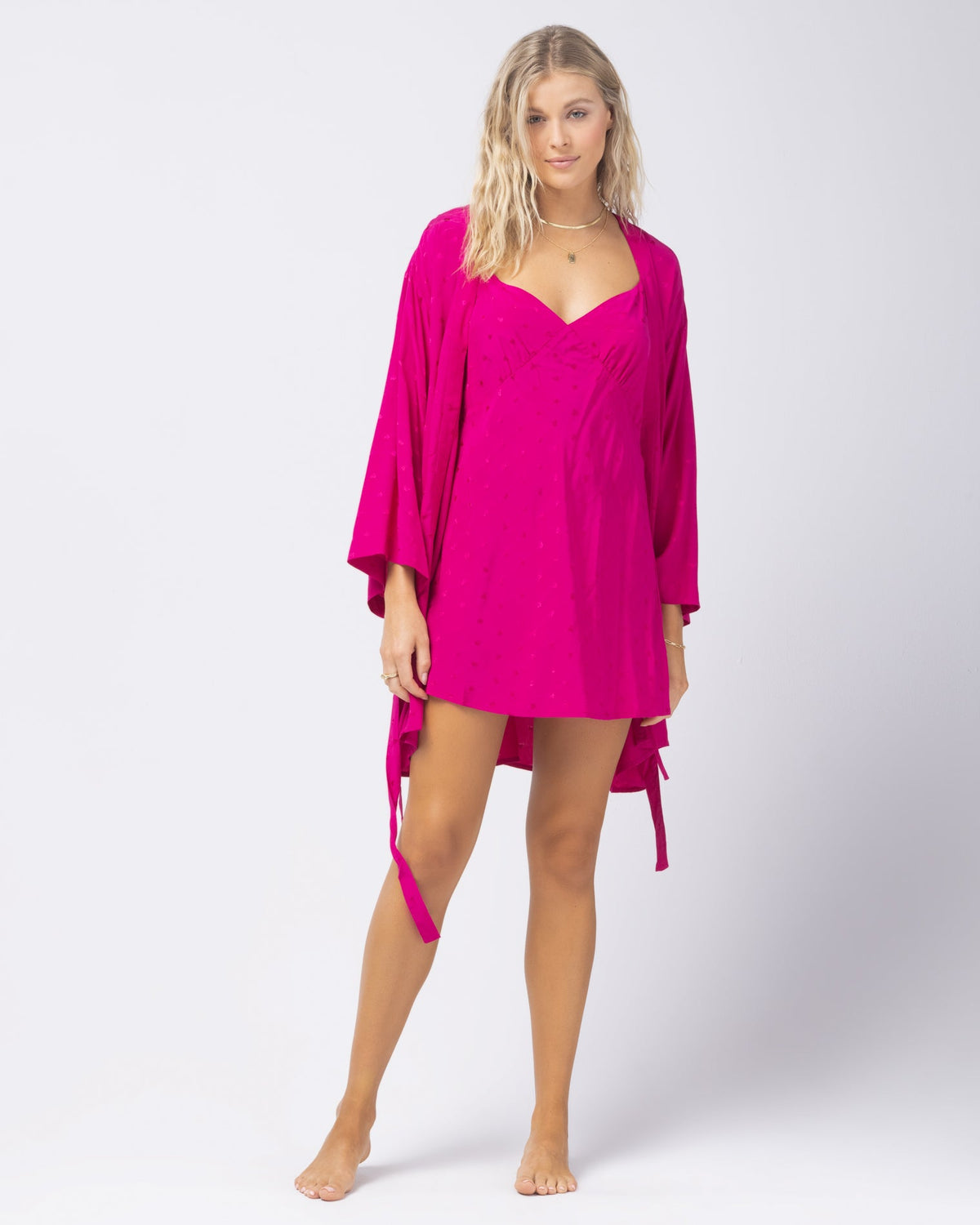 Moonlit Robe Bougainvillea | Model: Abby (size: S)
