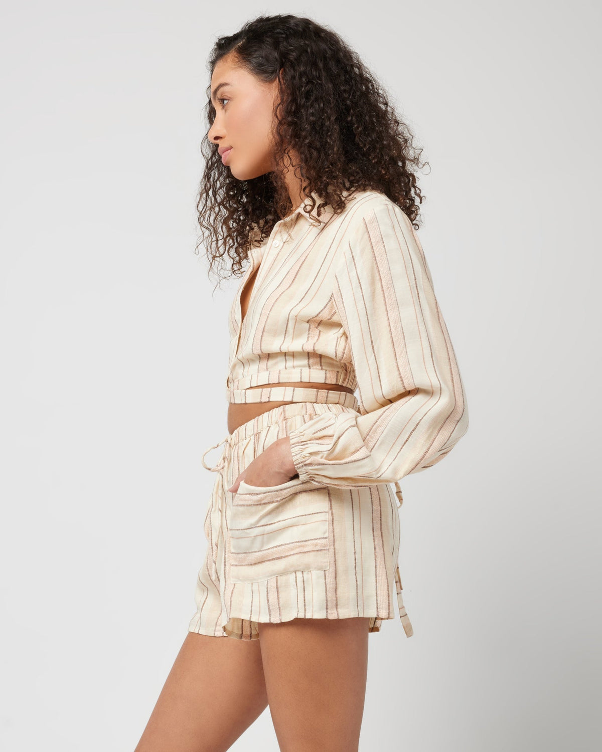 Play It Cool Short Sunsoaked Stripe | Model: Blaine (size: S)
