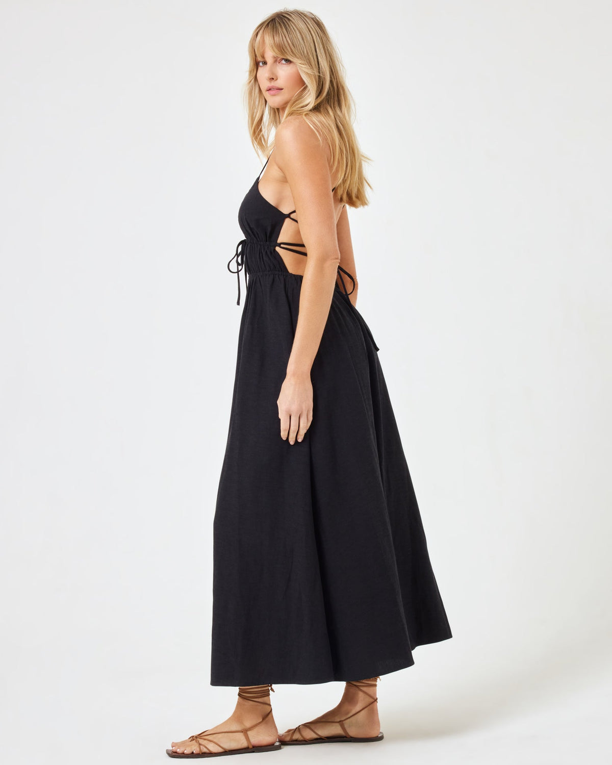 Playa Vista Dress - Black Black | Model: Lura (size: S)