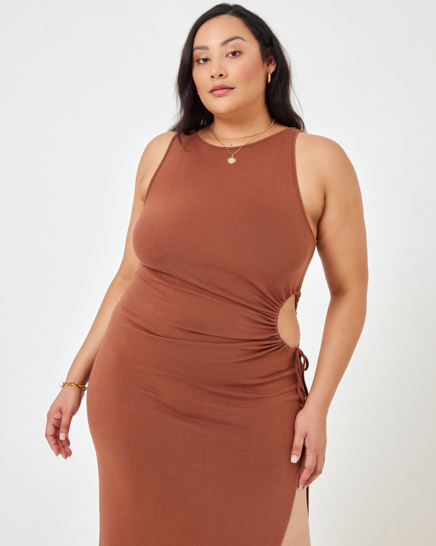 Tiana Dress Coffee | Model: Bianca (size: XL) | Hover