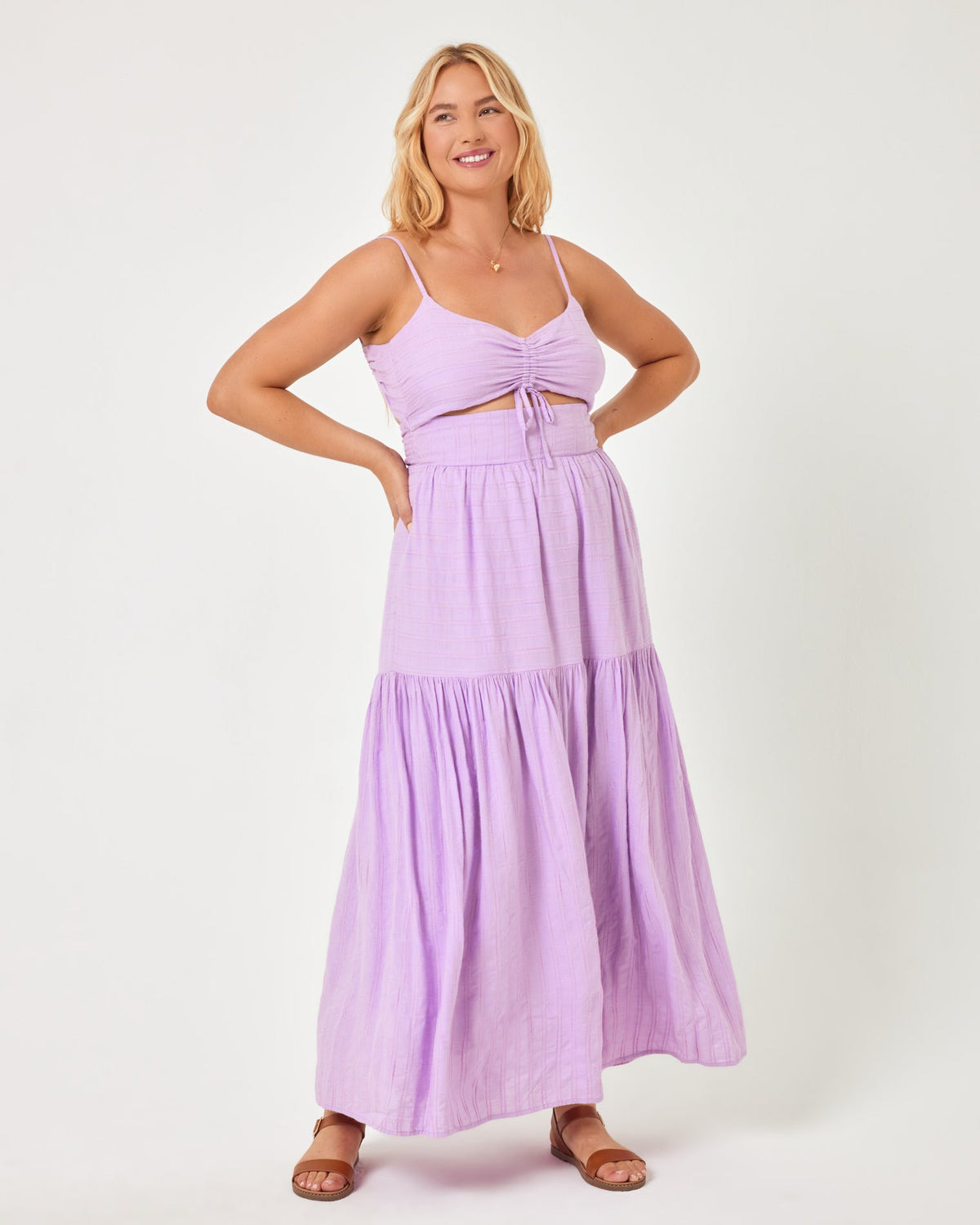 Zuri Dress Lily | Model: Sydney (size: XL)
