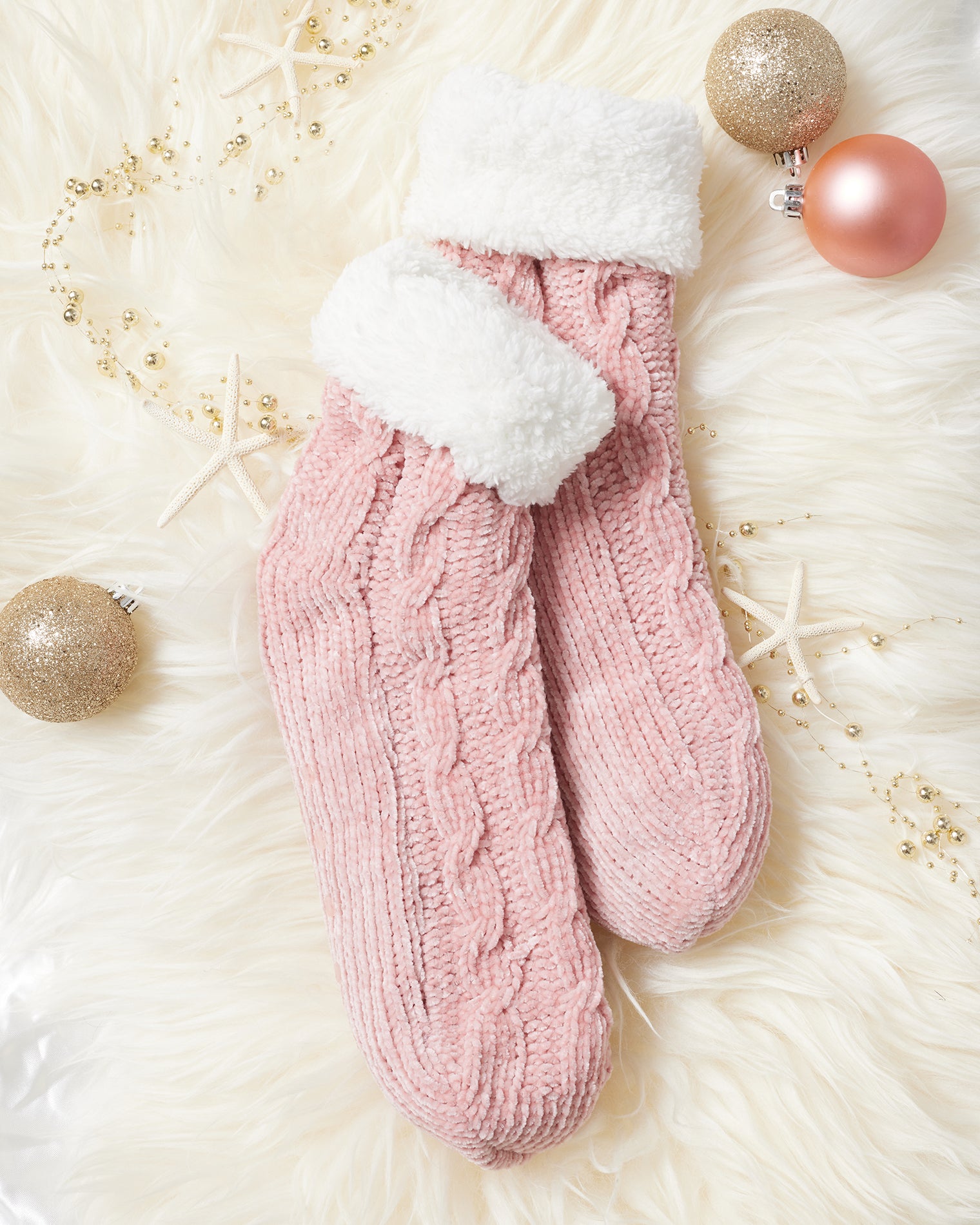 LSPACE Cozy Slipper Socks, off-model flat lay.